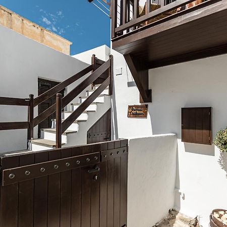 Domus Castrum Naxos City Exterior photo